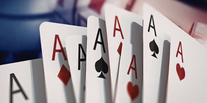 Nhiều bàn chơi đấu trí hấp dẫn ở V8 game bài